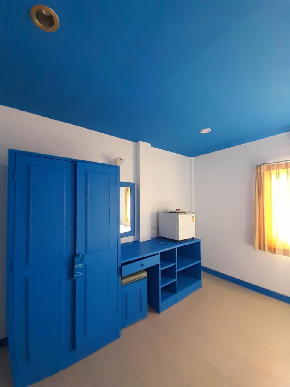Blue Planet Hotel Patong Bagian luar foto