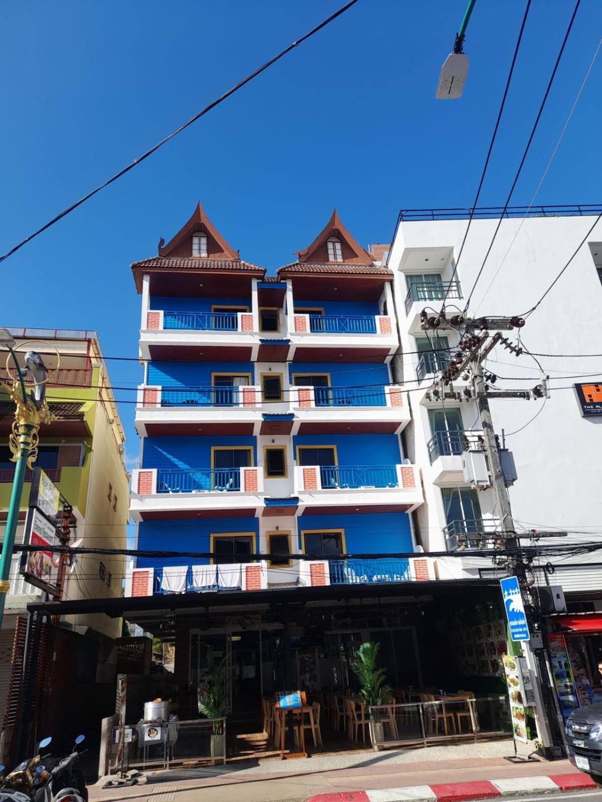 Blue Planet Hotel Patong Bagian luar foto